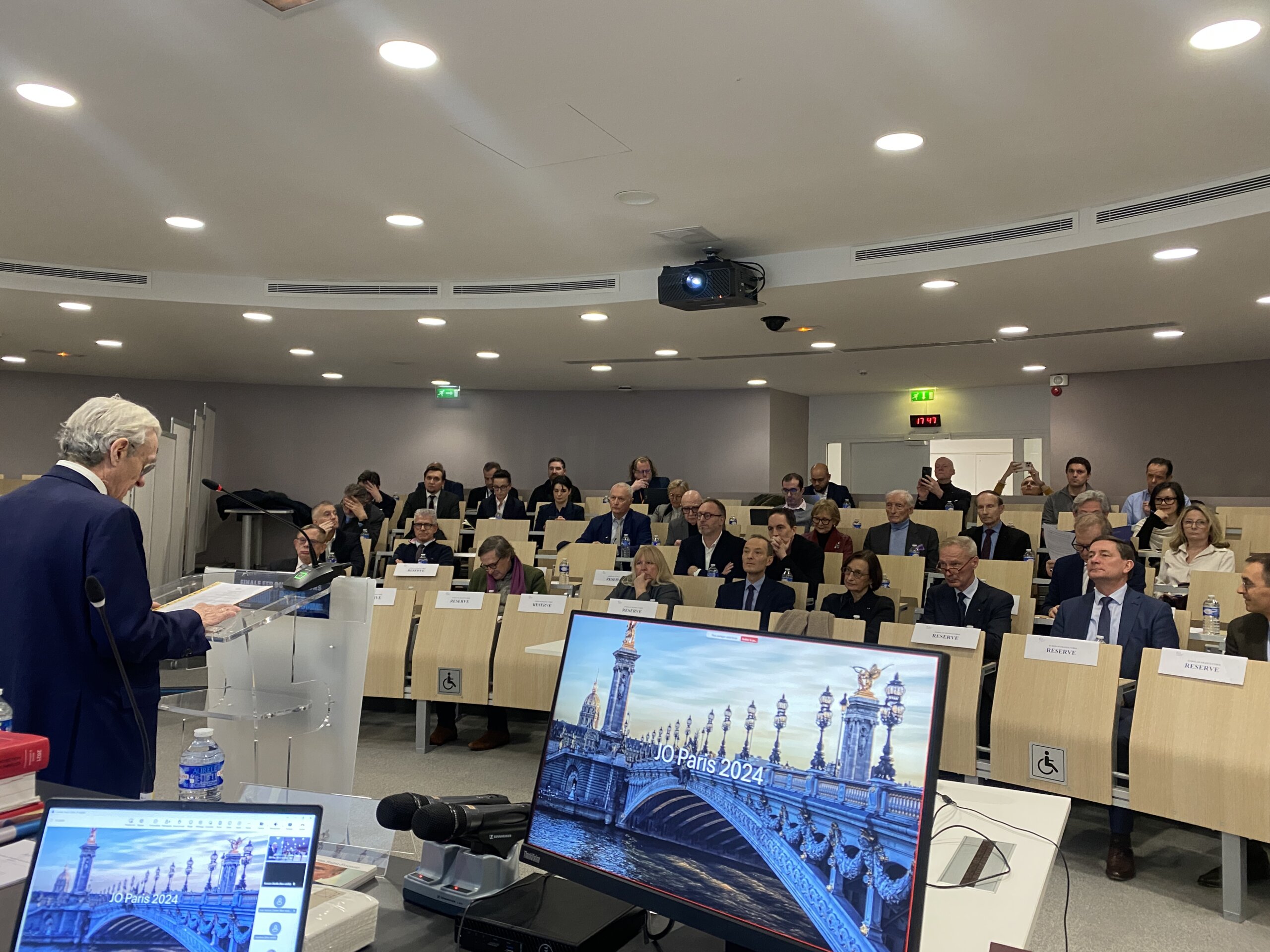 IMG_2092 soiree debats Eurolaw France Cyber